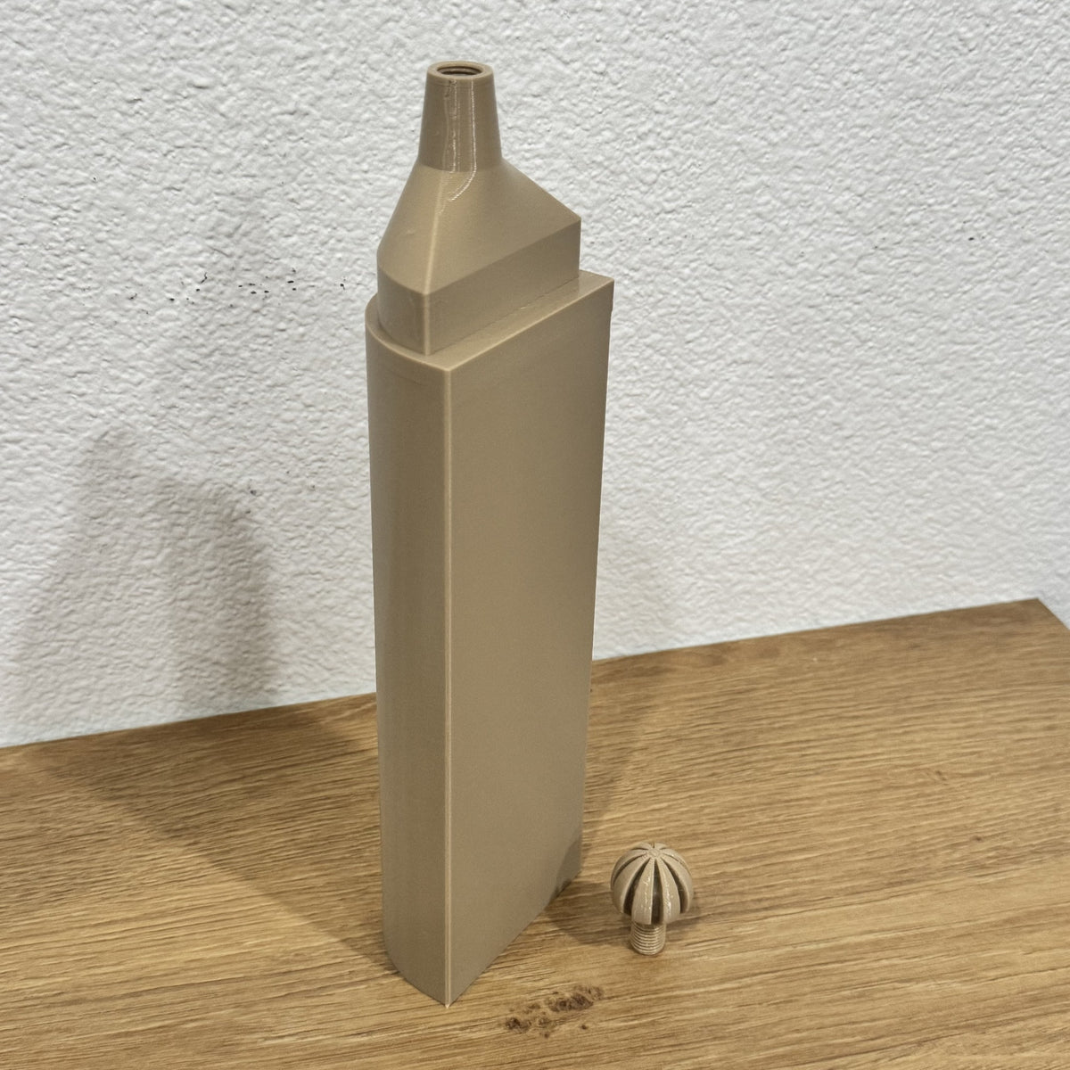 Oak ModuMoss watering tank with drip cap